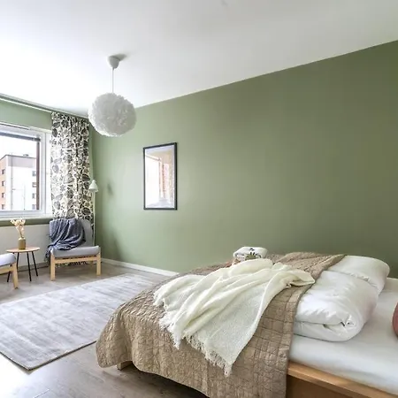 Northern Nest, Prime Location & Fast Wi-fi Apartment Rovaniemi