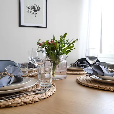 Northern Nest Hosted By Hygge Host Apartament *